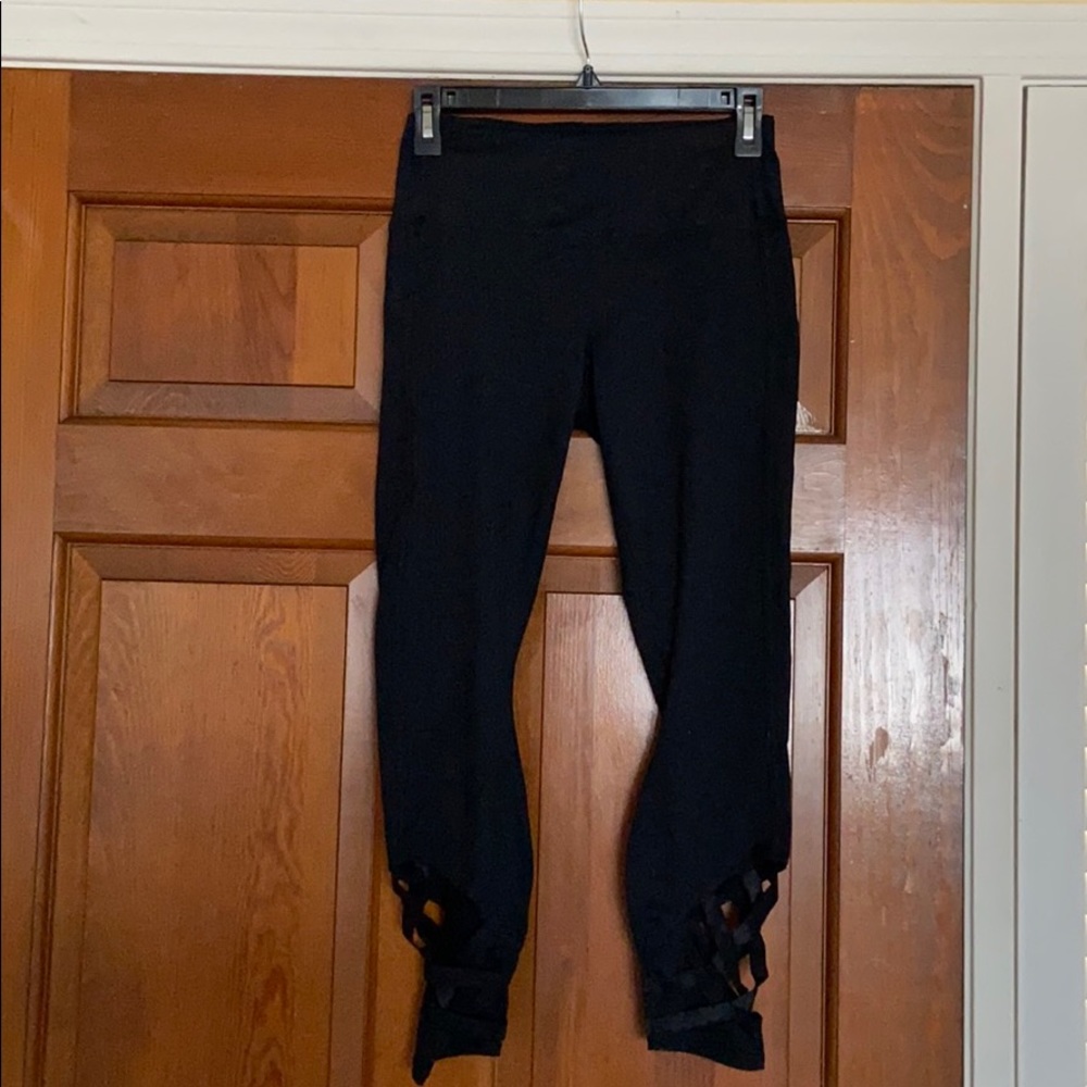 Workout pants